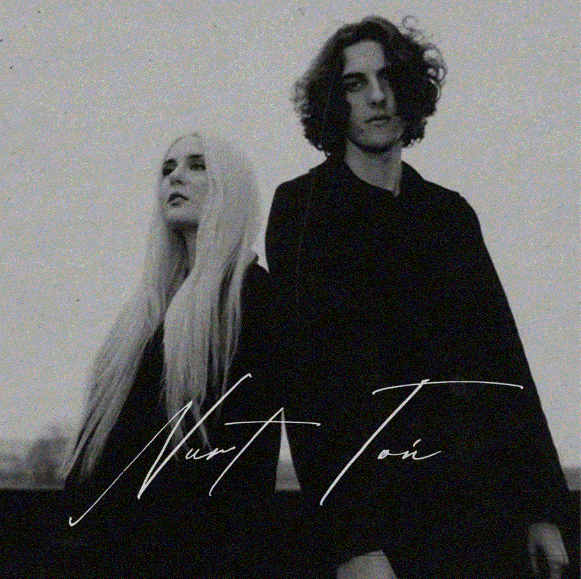 Okładka albumu TOŃ - NURT